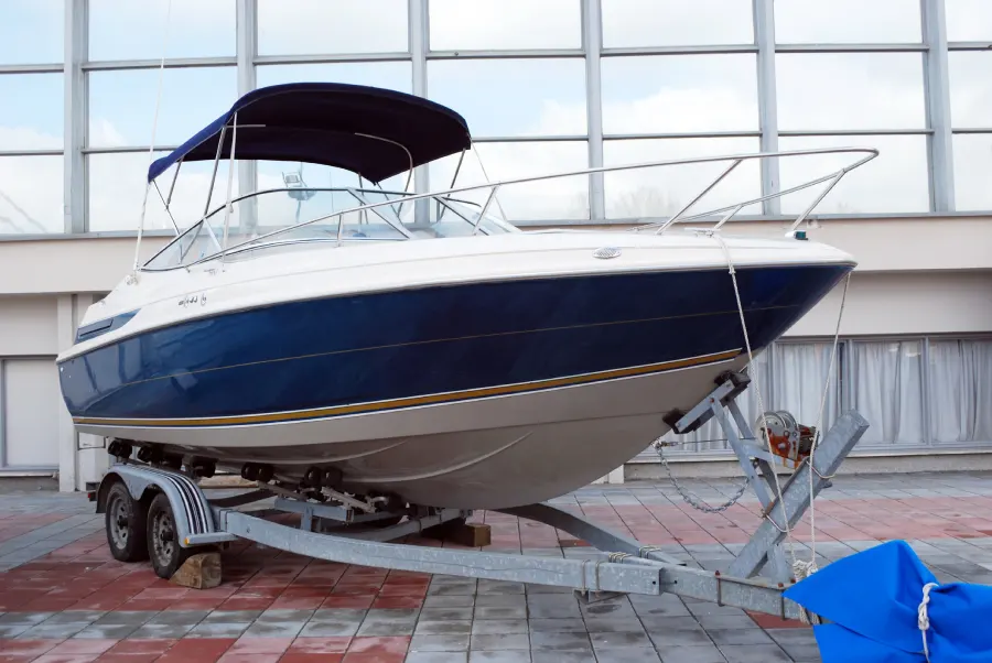 How Glass Polishing Removes Scratches On Boats in Fort Lauderdale, FL How Glass Polishing Removes Scratches On Boats in Fort Lauderdale, FL